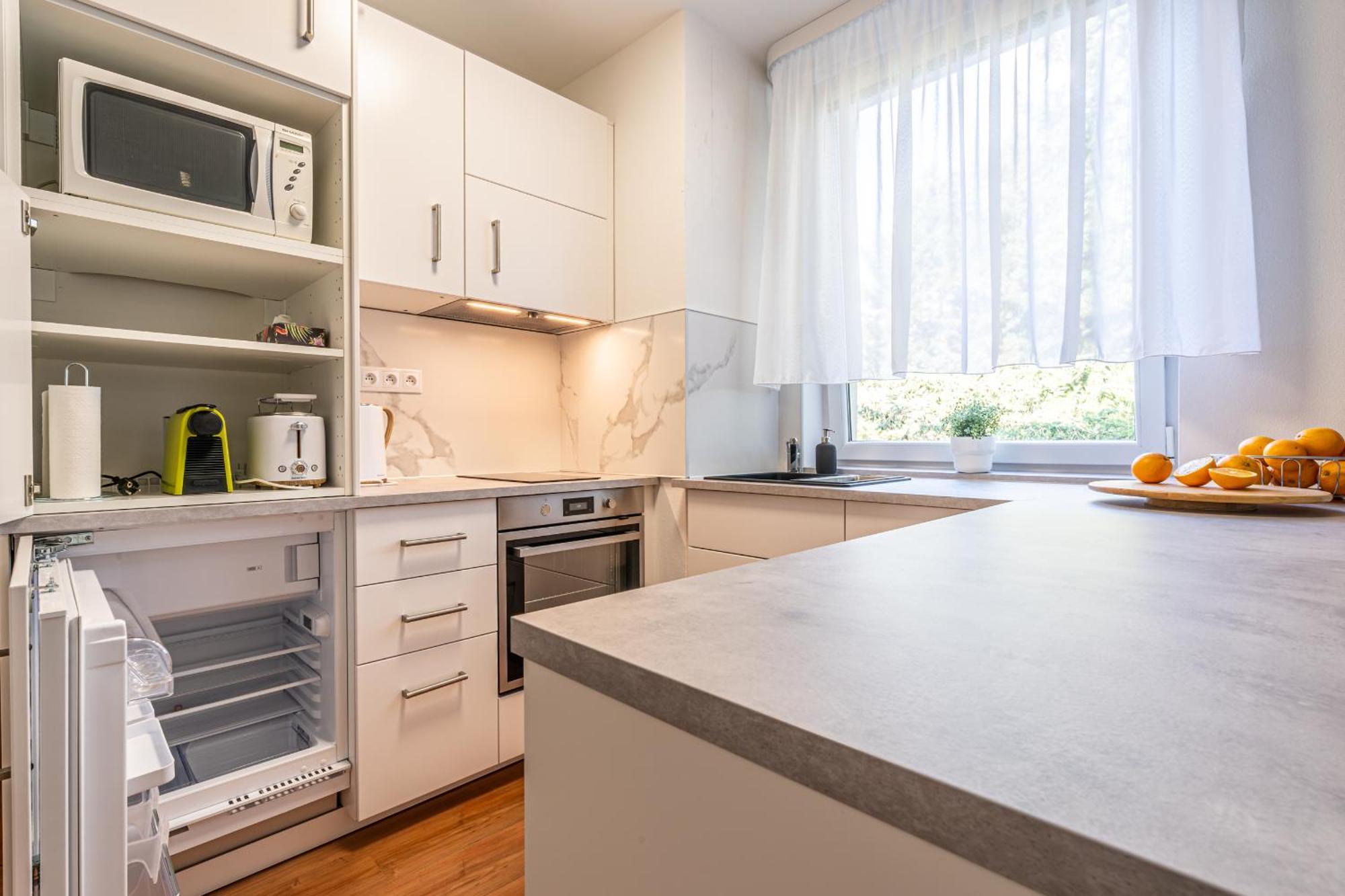 Apartment Komin Екстер'єр фото
